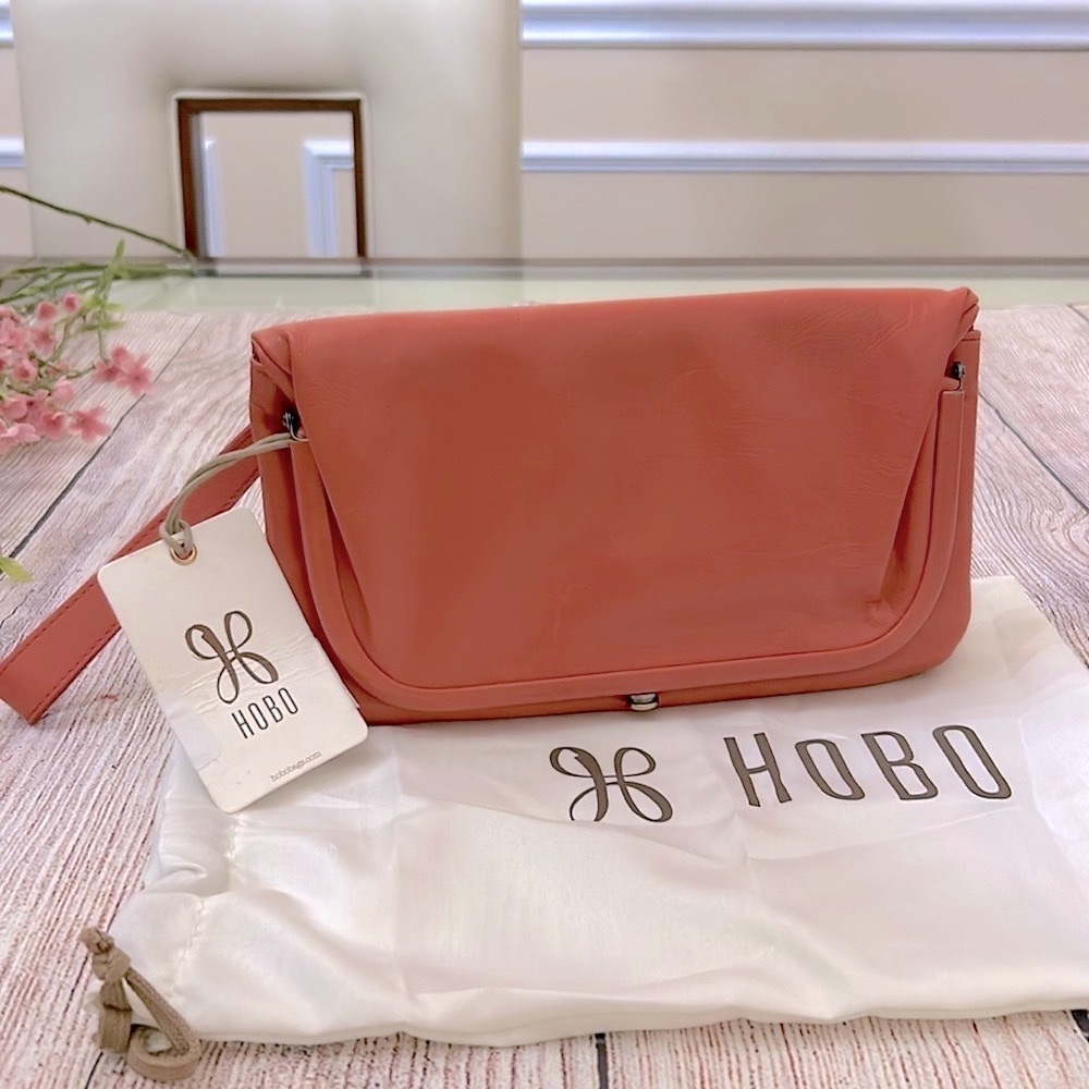 HOBO Coral Leather Wristlet Clutch - Picture 4 of 10